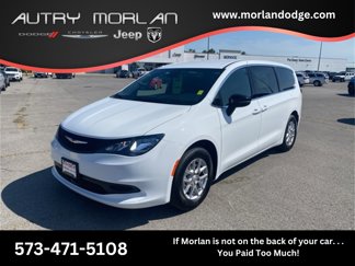 New 2026 Chrysler Voyager LX image 1