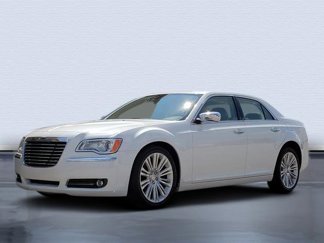 Used 2013 Chrysler 300 C image 1