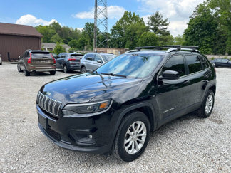 Used 2019 Jeep Cherokee Latitude w/ Popular Appearance Group image 1