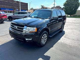Used 2017 Ford Expedition XLT image 1
