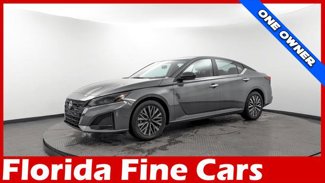 Used 2025 Nissan Altima 2.5 SV image 1
