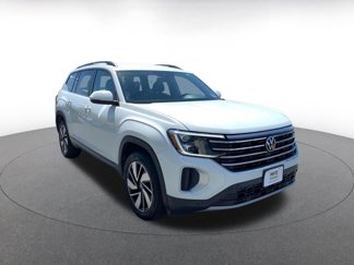 Used 2024 Volkswagen Atlas SE image 1