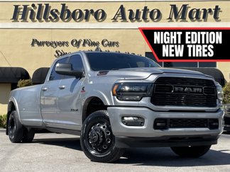 Used 2022 RAM 3500 Limited image 1