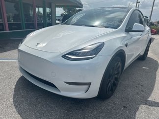 Used 2021 Tesla Model Y Long Range image 1