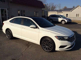 Used 2019 Volkswagen Jetta SE image 1