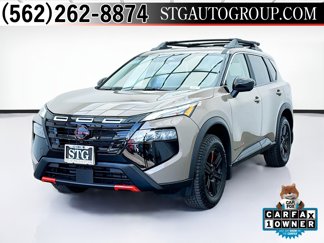 Used 2025 Nissan Rogue SV image 1