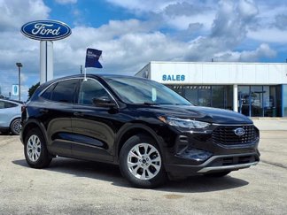 Certified 2023 Ford Escape Active w/ Tech Pack #2 image 1