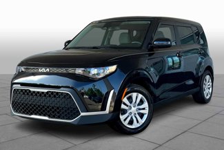 Used 2023 Kia Soul LX image 1