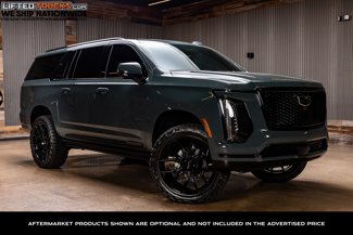 Used 2025 Cadillac Escalade ESV Sport w/ LPO, Floor Liner Package image 1