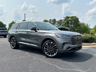 Used 2025 Lincoln Aviator Reserve w/ Equipment Group 201A image 1