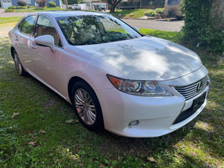 Used 2013 Lexus ES 350 image 1