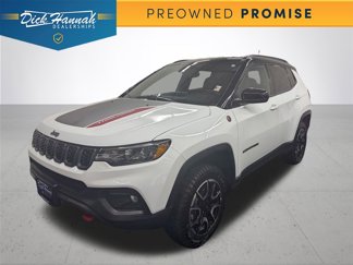 Used 2024 Jeep Compass Trailhawk image 1