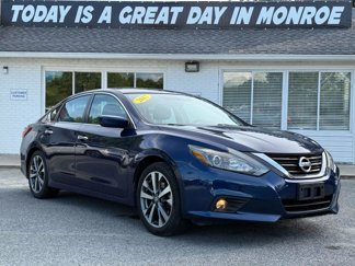 Used 2017 Nissan Altima 2.5 SR image 1