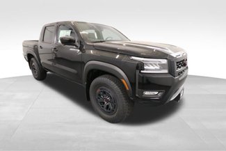 New 2025 Nissan Frontier PRO-4X w/ Pro Convenience Package image 1