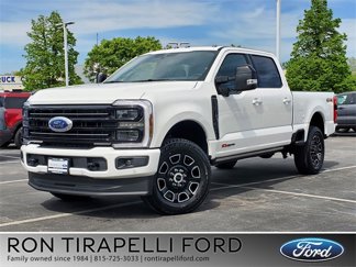 New 2025 Ford F250 4x4 Crew Cab Super Duty image 1
