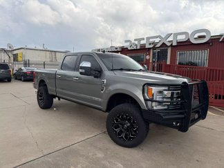 Used 2019 Ford F250 Lariat w/ Lariat Ultimate Package image 1