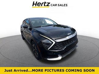 Used 2024 Kia Sportage LX image 1