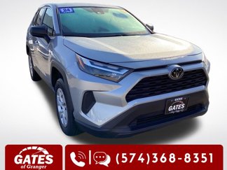 Used 2024 Toyota RAV4 LE image 1