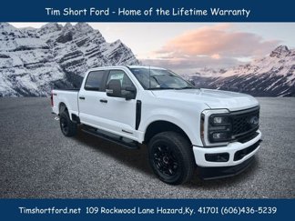 New 2025 Ford F250 4x4 Crew Cab Super Duty image 1