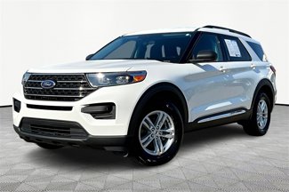 Used 2023 Ford Explorer XLT image 1