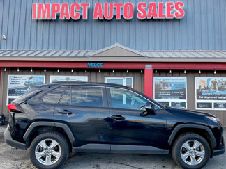 Used 2022 Toyota RAV4 XLE image 1