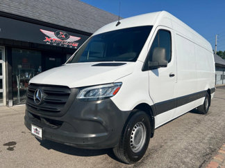 Used 2020 Mercedes-Benz Sprinter 2500 image 1