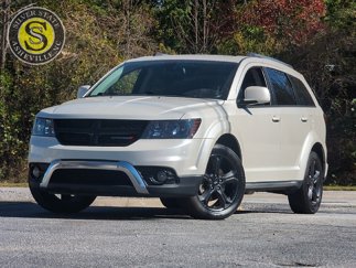 Used 2019 Dodge Journey Crossroad w/ Navigation Group image 1