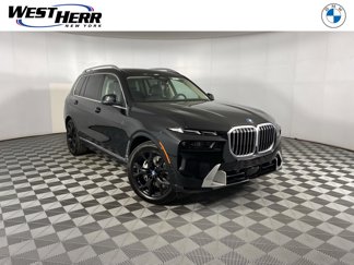 New 2026 BMW X7 xDrive40i w/ Premium Package image 1