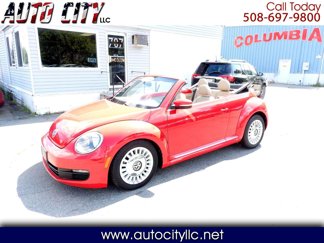Used 2015 Volkswagen Beetle 1.8T image 1