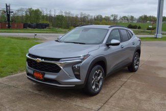 New 2025 Chevrolet Trax LT w/ LT Convenience Package image 1
