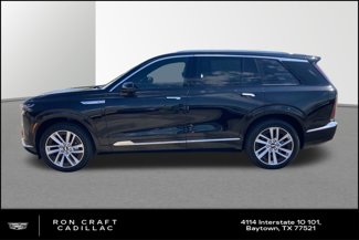 New 2026 Cadillac Vistiq Luxury w/ LPO, Floor Liner Package image 1