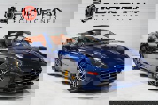 Used 2015 Ferrari California T image 1