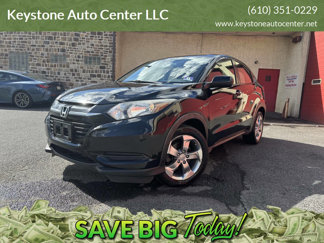 Used 2017 Honda HR-V LX image 1
