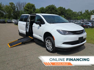 Used 2024 Chrysler Voyager LX image 1