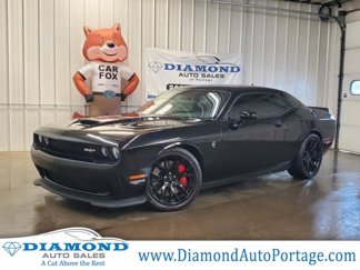 Used 2016 Dodge Challenger SRT Hellcat image 1