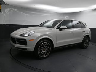 Certified 2023 Porsche Cayenne Platinum Edition image 1