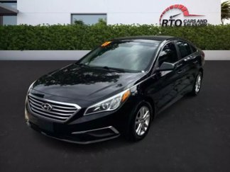 Used 2017 Hyundai Sonata SE image 1