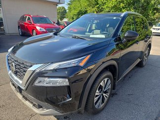 Used 2021 Nissan Rogue SV image 1