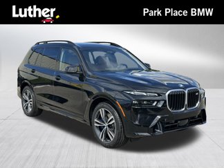 New 2026 BMW X7 M60i image 1