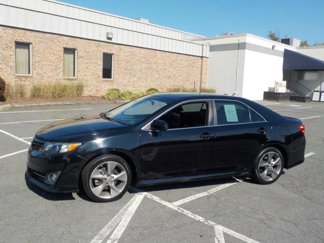 Used 2012 Toyota Camry SE image 1