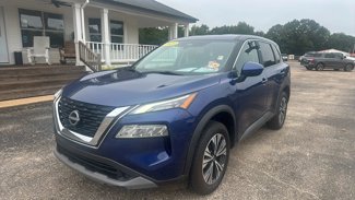 Used 2023 Nissan Rogue SV image 1