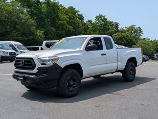 Used 2021 Toyota Tacoma SR image 1