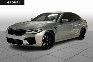 Used 2021 BMW M5 image 1