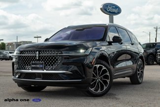 Used 2024 Lincoln Nautilus Reserve w/ Equipment Group 202A image 1