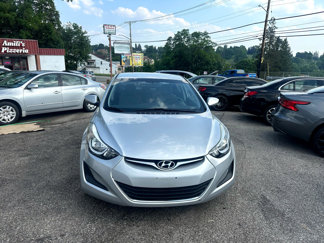 Used 2016 Hyundai Elantra SE image 1