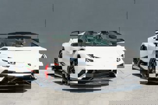 Used 2019 Lamborghini Huracan Performante image 1