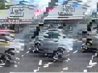 Used 2013 Dodge Avenger SE image 1