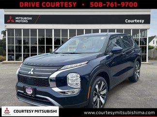 New 2025 Mitsubishi Outlander SE image 1