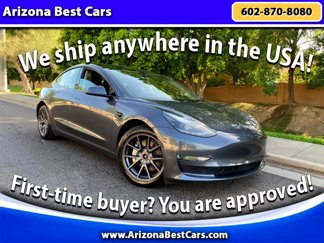 Used 2023 Tesla Model 3 Standard Range image 1