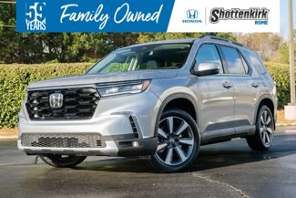 New 2025 Honda Pilot Touring image 1